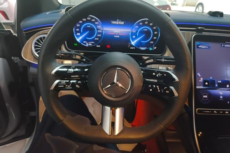 Used Mercedes-Benz EQE 2022 350 Luxury Edition Steering Wheel