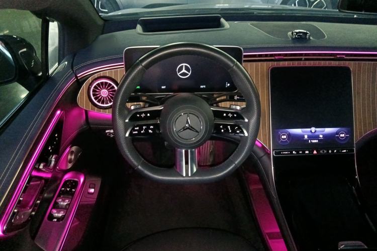 Used Mercedes-Benz EQE 2022 350 Luxury Edition Steering Wheel