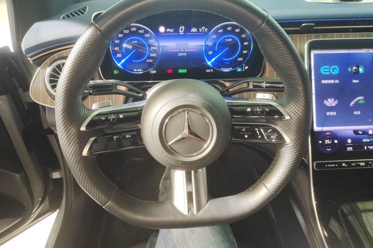 Used Mercedes-Benz EQE 2022 350 Luxury Edition Steering Wheel