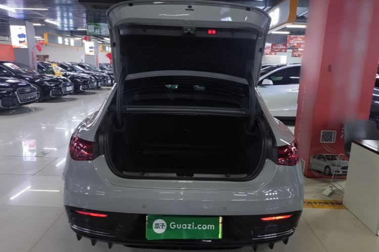 Used Mercedes-Benz EQE 2022 350 Luxury Edition Trunk