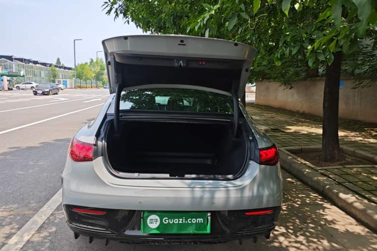 Used Mercedes-Benz EQE 2022 350 First Edition Special Version Trunk