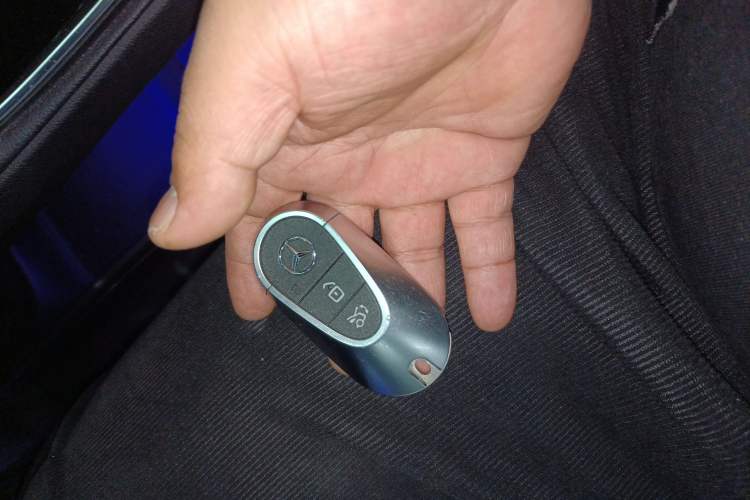 Used Mercedes-Benz EQE 2022 350 Pioneer Edition Vehicle Key