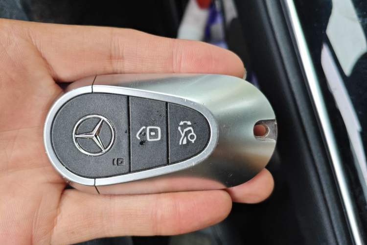 Used Mercedes-Benz EQE 2022 350 Pioneer Edition Vehicle Key