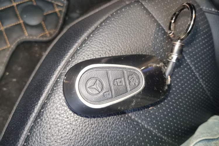Used Mercedes-Benz EQE 2022 350 First Edition Special Version Vehicle Key