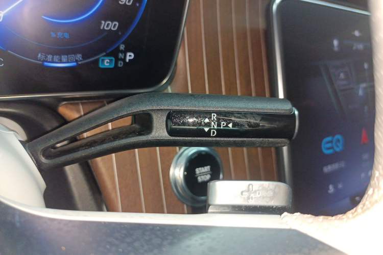 Used Mercedes-Benz EQE 2022 350 Luxury Edition Gear Lever