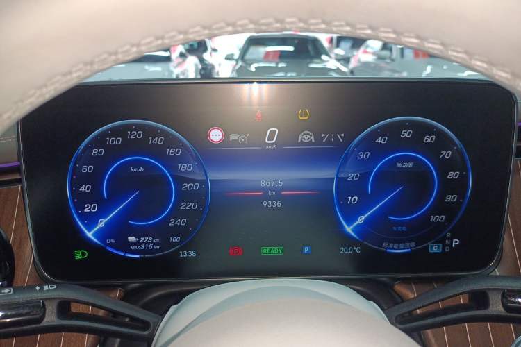 Used Mercedes-Benz EQE 2022 350 Luxury Edition Instrument Cluster