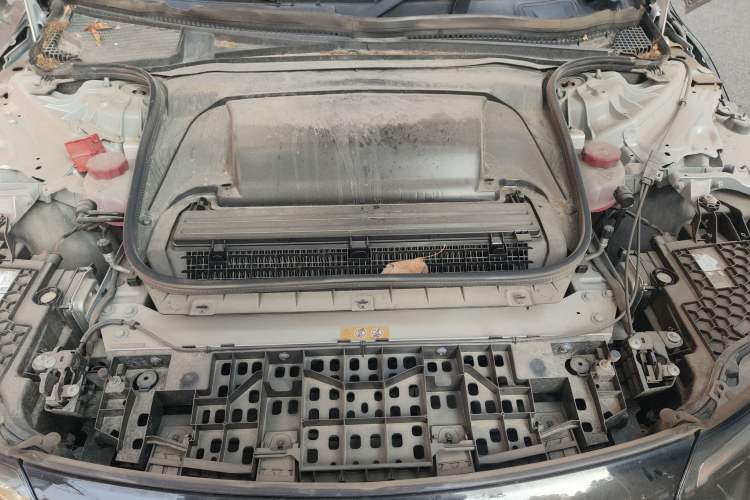 Used Mercedes-Benz EQE 2022 350 Luxury Edition Engine Bay
