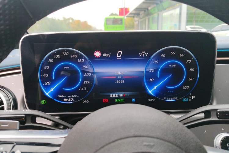 Used Mercedes-Benz EQE 2022 350 First Edition Special Version Instrument Cluster