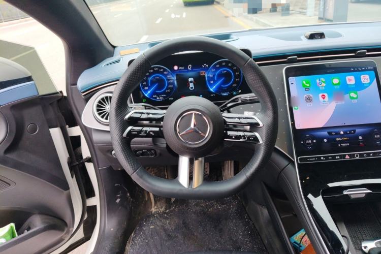 Used Mercedes-Benz EQE 2022 350 First Edition Special Version Steering Wheel
