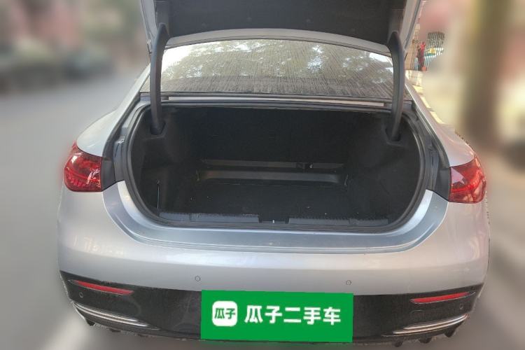 Used Mercedes-Benz EQE 2022 350 Luxury Edition Trunk
