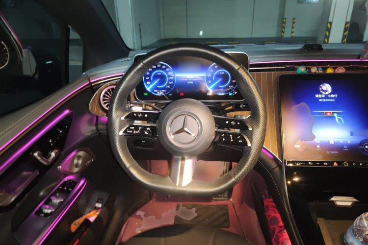 Used Mercedes-Benz EQE 2022 350 Luxury Edition Steering Wheel