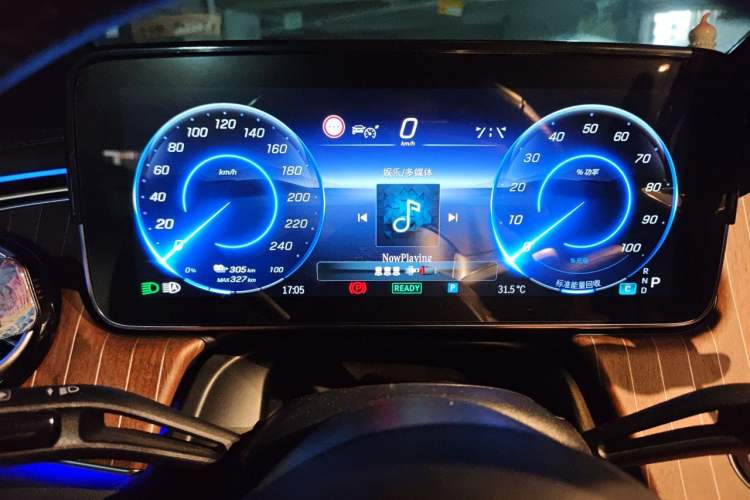 Used Mercedes-Benz EQE 2022 350 Luxury Edition Instrument Cluster