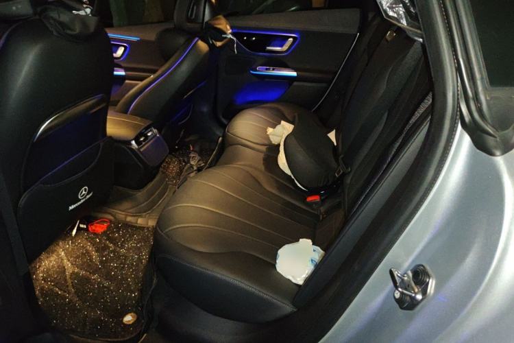 Used Mercedes-Benz EQE 2022 350 Luxury Edition Left Rear Seat