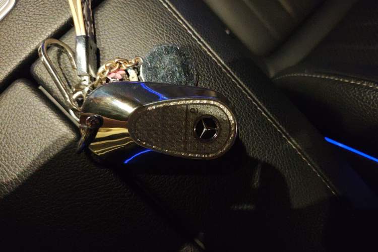 Used Mercedes-Benz EQE 2022 350 Luxury Edition Vehicle Key
