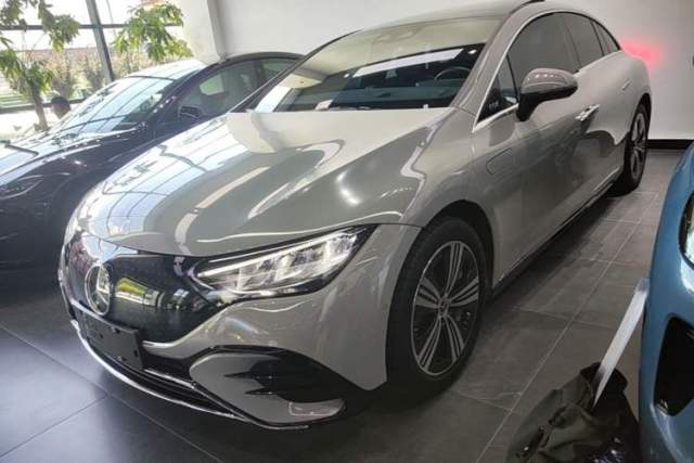 Mercedes-Benz EQE 2022 350 Luxury Edition usata