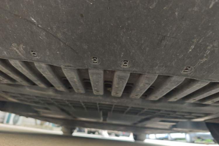 Used Mercedes-Benz EQE 2022 350 Pioneer Edition Chassis Front