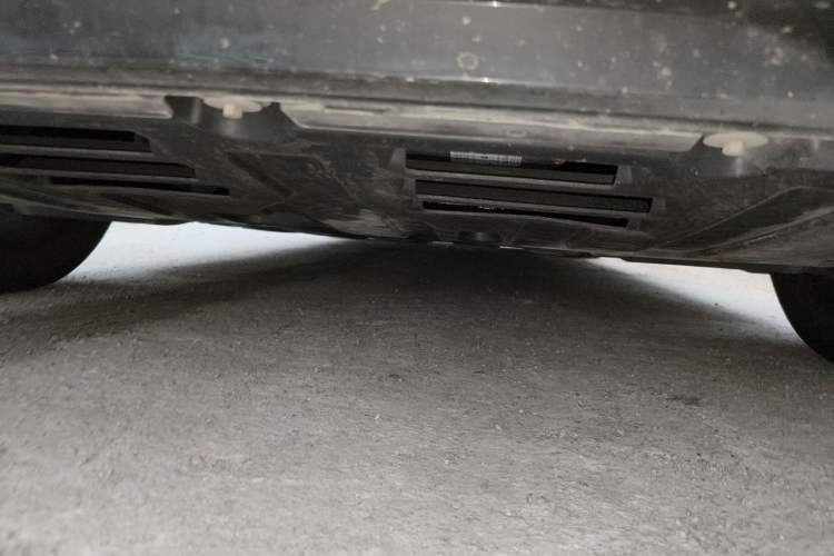 Used Mercedes-Benz EQE 2022 350 Luxury Edition Chassis Rear