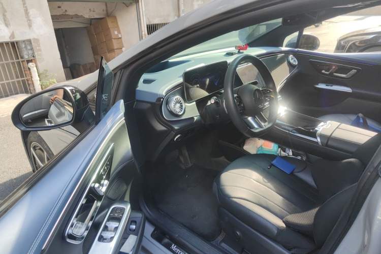 Used Mercedes-Benz EQE 2022 350 First Edition Special Version Driver Seat