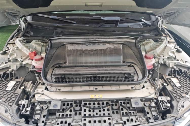 Used Mercedes-Benz EQE 2022 350 Pioneer Edition Engine Bay