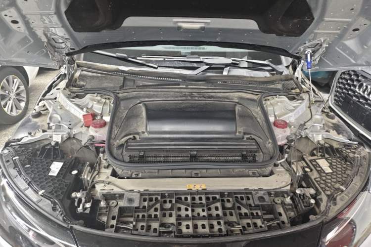 Used Mercedes-Benz EQE 2022 350 Pioneer Edition Engine Bay
