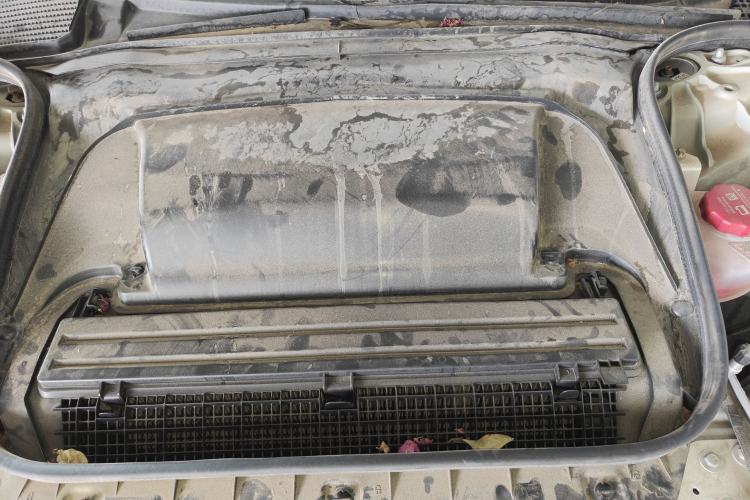 Used Mercedes-Benz EQE 2022 350 Luxury Edition Engine Bay