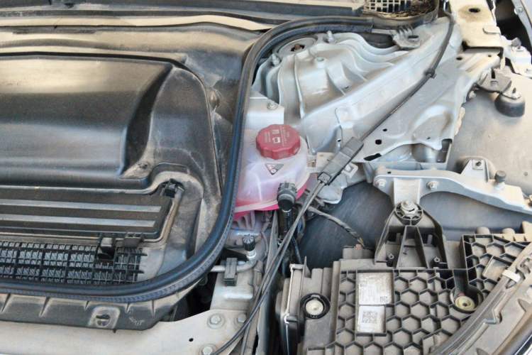 Used Mercedes-Benz EQE 2022 350 Pioneer Edition Engine Bay Left
