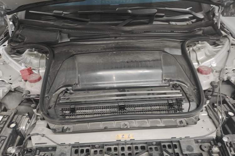 Used Mercedes-Benz EQE 2022 350 Pioneer Edition Engine Bay