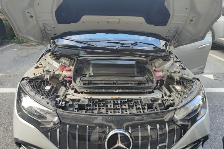 Used Mercedes-Benz EQE 2022 350 First Edition Special Version Engine Bay