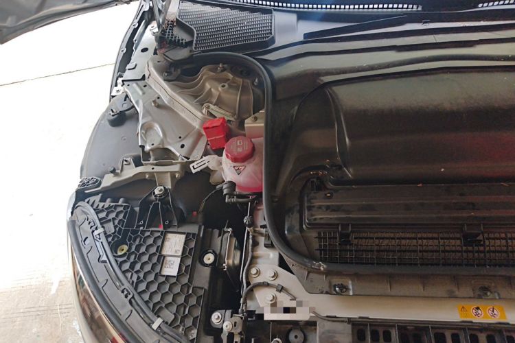 Used Mercedes-Benz EQE 2022 350 Pioneer Edition Engine Bay Right