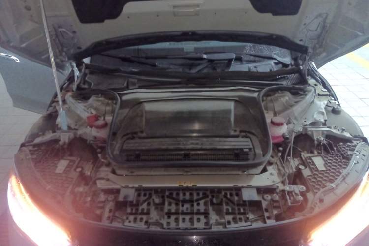 Used Mercedes-Benz EQE 2022 350 Pioneer Edition Engine Bay