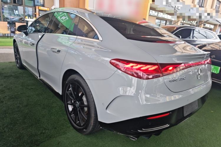 Used Mercedes-Benz EQE 2022 350 Pioneer Edition Exterior 2