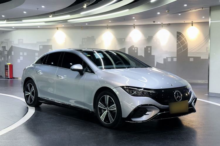 Used Mercedes-Benz EQE 2022 350 Luxury Edition Exterior 2