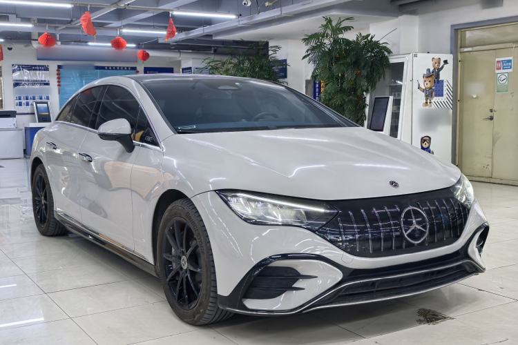 Used Mercedes-Benz EQE 2022 350 Pioneer Edition Exterior 2