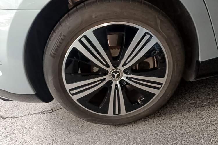 Used Mercedes-Benz EQE 2022 350 Luxury Edition Exterior 3