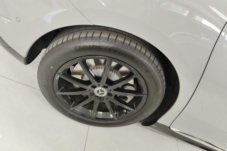 Used Mercedes-Benz EQE 2022 350 Pioneer Edition Exterior 3