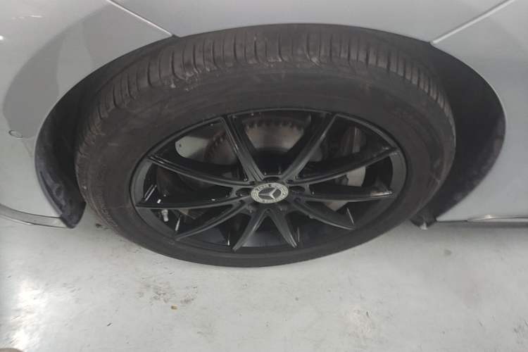 Used Mercedes-Benz EQE 2022 350 Pioneer Edition Exterior 4