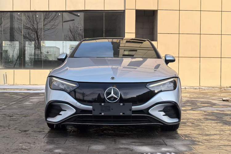 Used Mercedes-Benz EQE 2022 350 Pioneer Edition Exterior 4