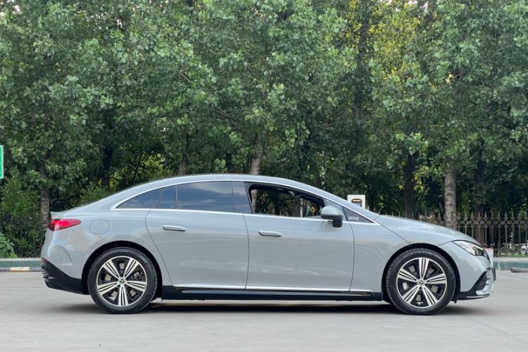 Used Mercedes-Benz EQE 2022 350 Luxury Edition Exterior 5