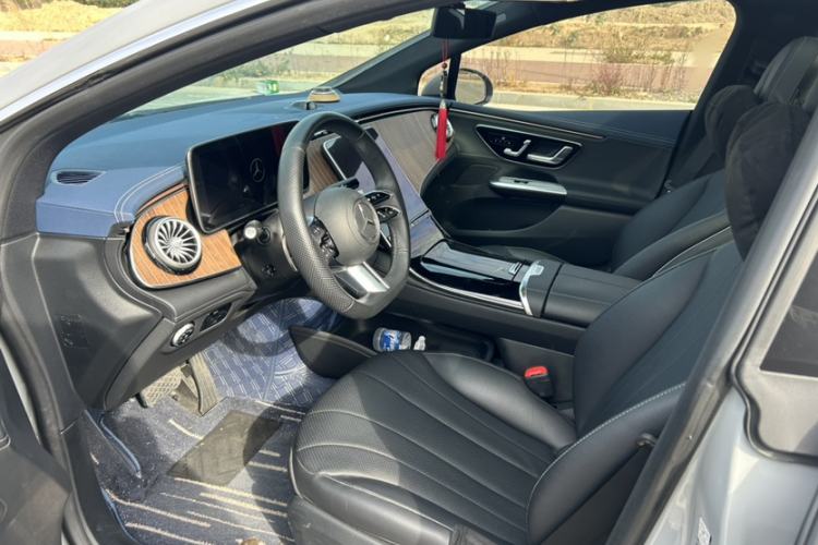 Used Mercedes-Benz EQE 2022 350 Pioneer Edition Exterior 5