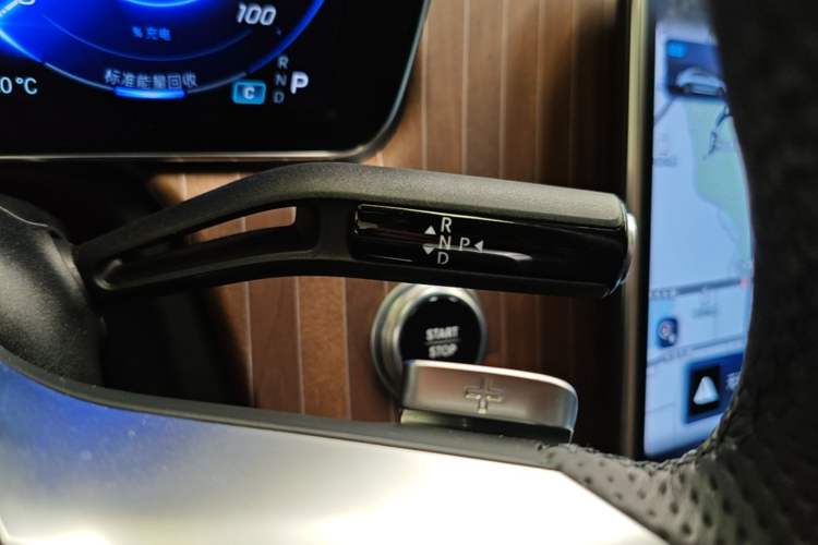 Used Mercedes-Benz EQE 2022 350 Luxury Edition Gear Lever