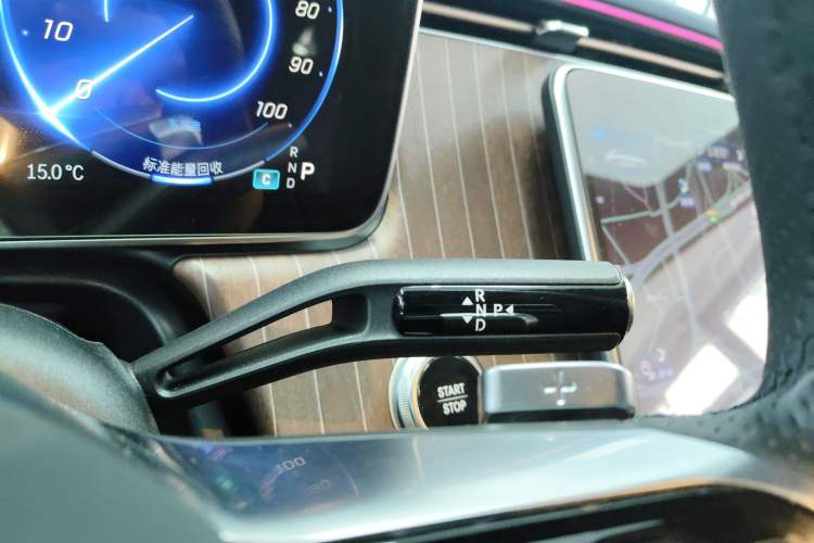 Used Mercedes-Benz EQE 2022 350 Pioneer Edition Gear Lever