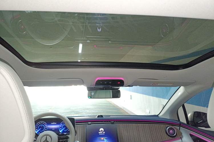 Used Mercedes-Benz EQE 2022 350 Pioneer Edition Headliner