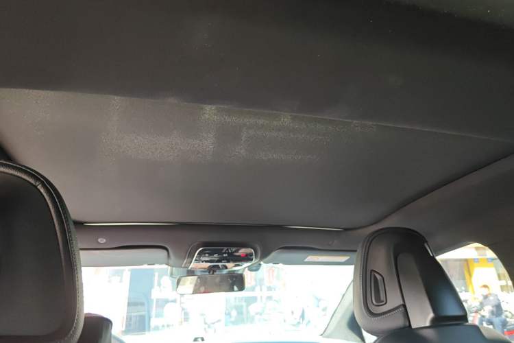 Used Mercedes-Benz EQE 2022 350 Luxury Edition Headliner