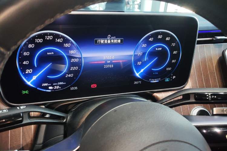 Used Mercedes-Benz EQE 2022 350 Luxury Edition Instrument Cluster