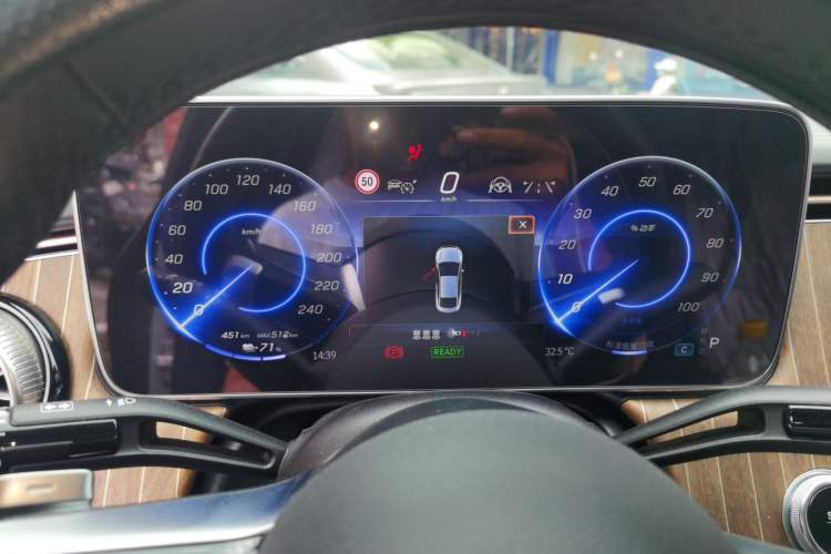 Used Mercedes-Benz EQE 2022 350 Luxury Edition Instrument Cluster