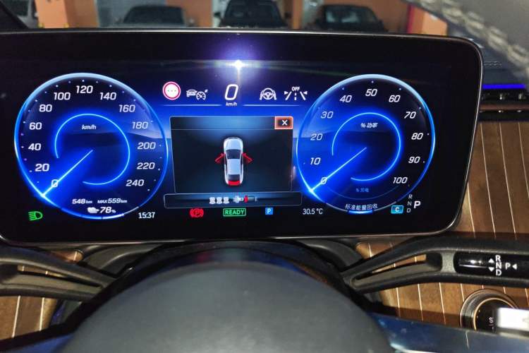 Used Mercedes-Benz EQE 2022 350 Luxury Edition Instrument Cluster