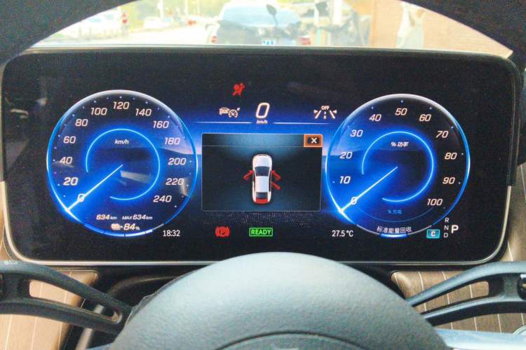 Used Mercedes-Benz EQE 2022 350 Pioneer Edition Instrument Cluster
