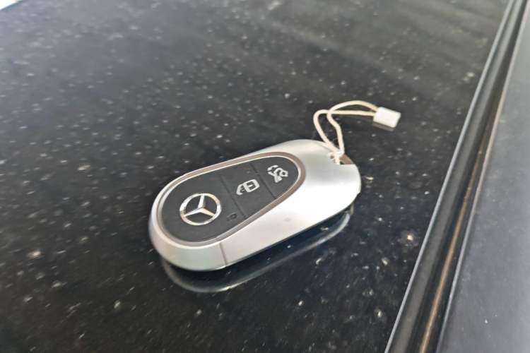 Used Mercedes-Benz EQE 2022 350 Pioneer Edition Interior 1