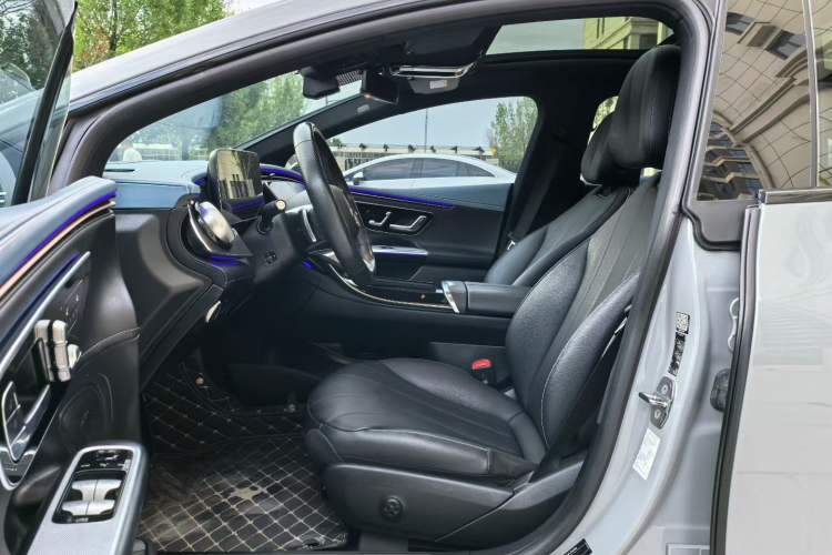 Used Mercedes-Benz EQE 2022 350 First Edition Special Version Interior 2