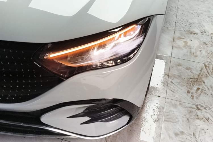 Used Mercedes-Benz EQE 2022 350 Luxury Edition Left Front Headlight